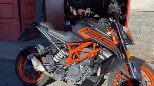 KTM 125 Duke (2021 - 23)  (4)