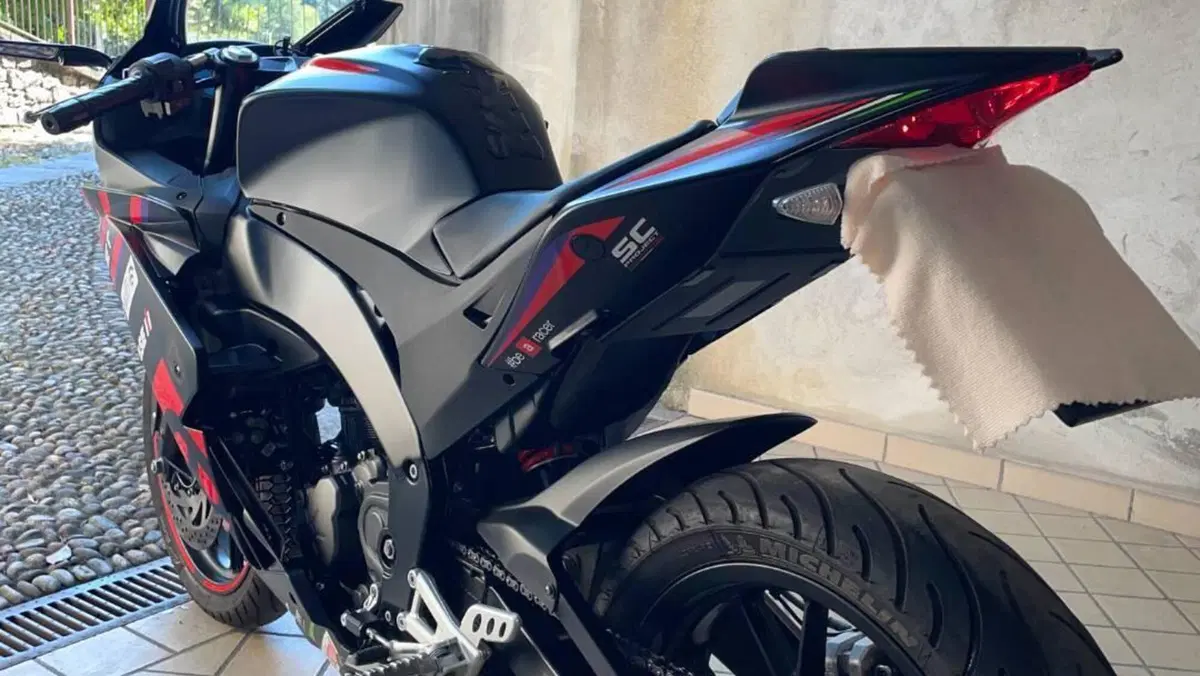 Aprilia RS 125 GP Replica (2021 - 24)  (2)