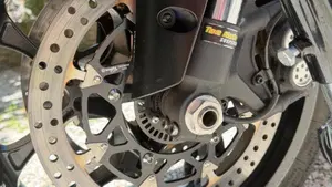 Yamaha YZF R1 GYTR (2023 - 24)  (7)