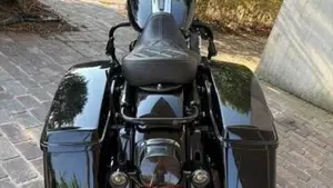 Harley-Davidson 1584 Street Glide (2008 - 10) - FLHX  (3)