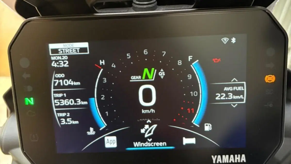 Yamaha Tracer 9 GT (2025 - 26)  (6)