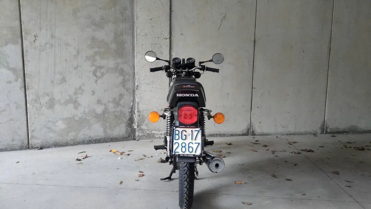 Honda   (4)