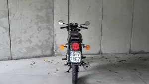 Honda   (4)