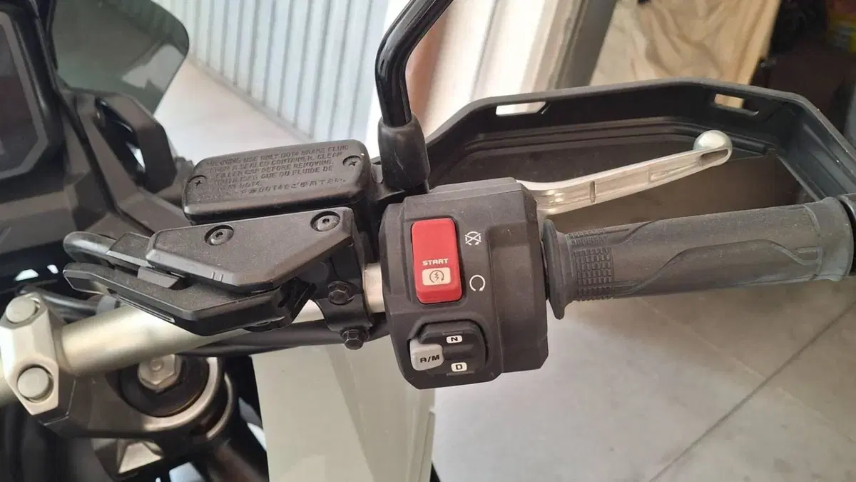 Honda X-ADV 750 DCT (2021 - 24)  (6)