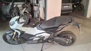 Honda X-ADV 750 DCT (2021 - 24)  (11)