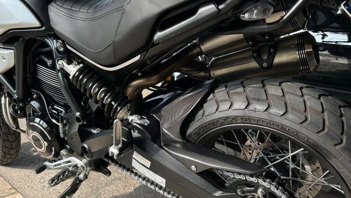 Ducati Scrambler 1100 Dark Pro (2020 - 24)  (2)