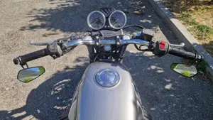 Moto Guzzi V7 II Special (2015 - 17)  (5)