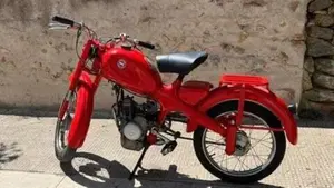 Motom   (10)