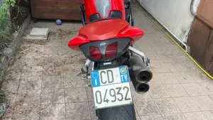 MV Agusta Brutale 750 S (2002 - 06)  (2)