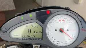 MV Agusta Brutale 750 S (2002 - 06)  (3)
