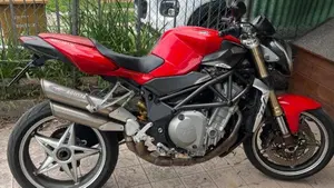 MV Agusta Brutale 750 S (2002 - 06)  (5)
