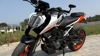 KTM 125 Duke (2021 - 23)