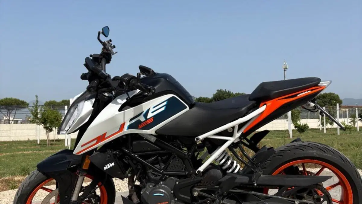 KTM 125 Duke (2021 - 23)  (2)