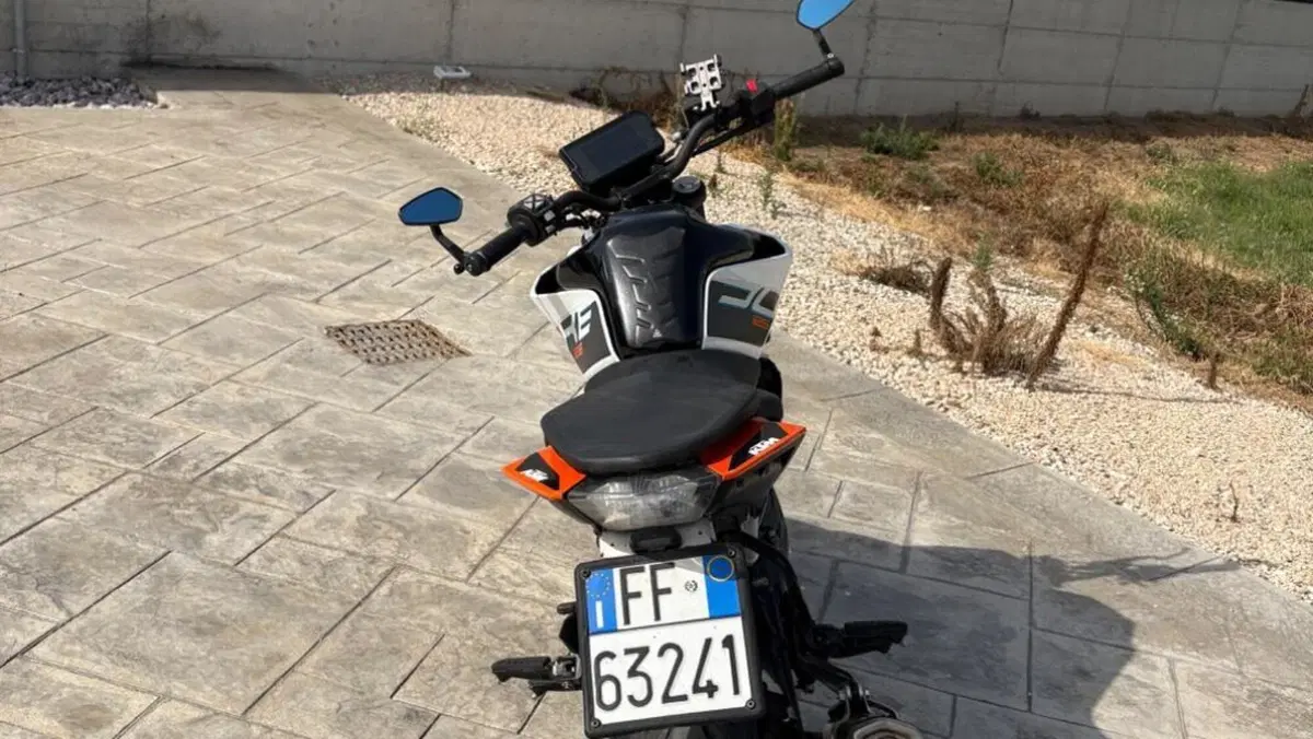 KTM 125 Duke (2021 - 23)  (3)