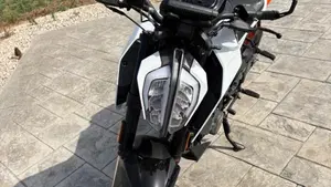 KTM 125 Duke (2021 - 23)  (5)