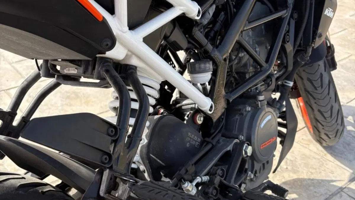 KTM 125 Duke (2021 - 23)  (10)
