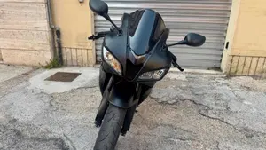 Honda CBR 600 RR (2009 - 12)  (5)