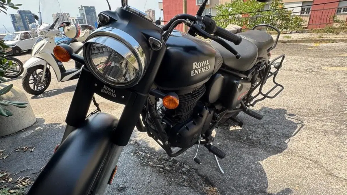Royal Enfield Classic 350 (2021 - 26)  (3)