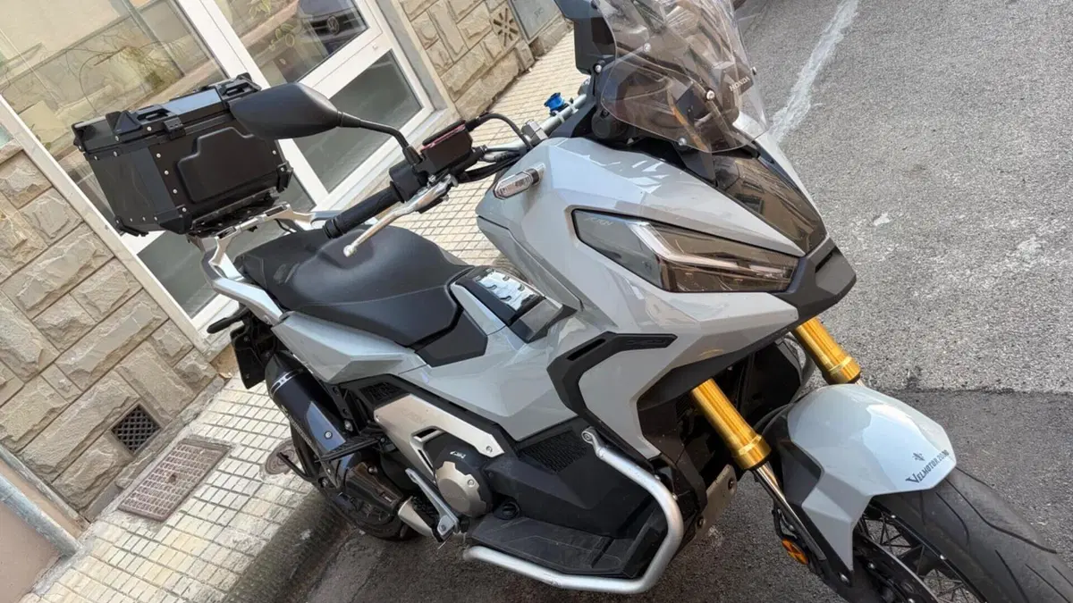 Honda X-ADV 750 DCT Adventure (2021 - 24)  (3)