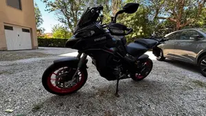 Ducati Multistrada V2 S (2022 - 24)  (2)