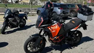 KTM 1290 Super Adventure S (2017 - 20)  (9)