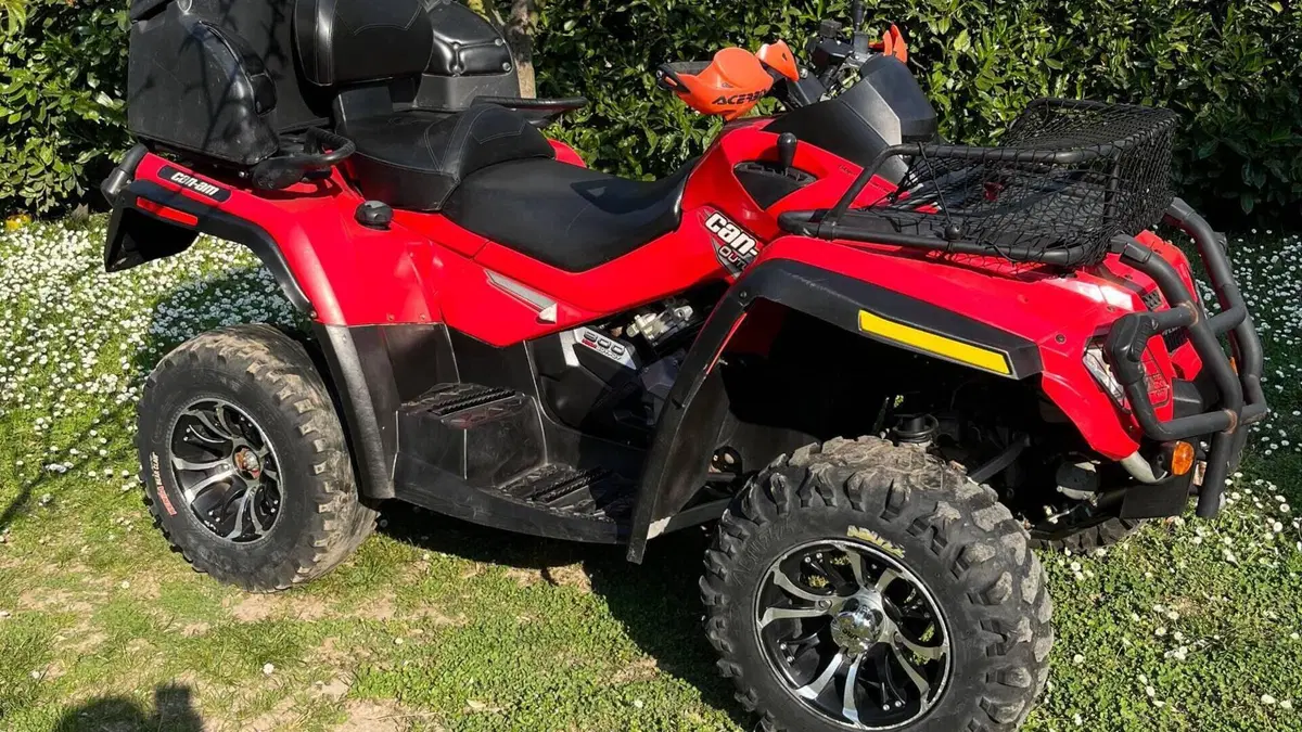 Can-Am Brp Outlander 800 BD EFI MAX XT  (2)