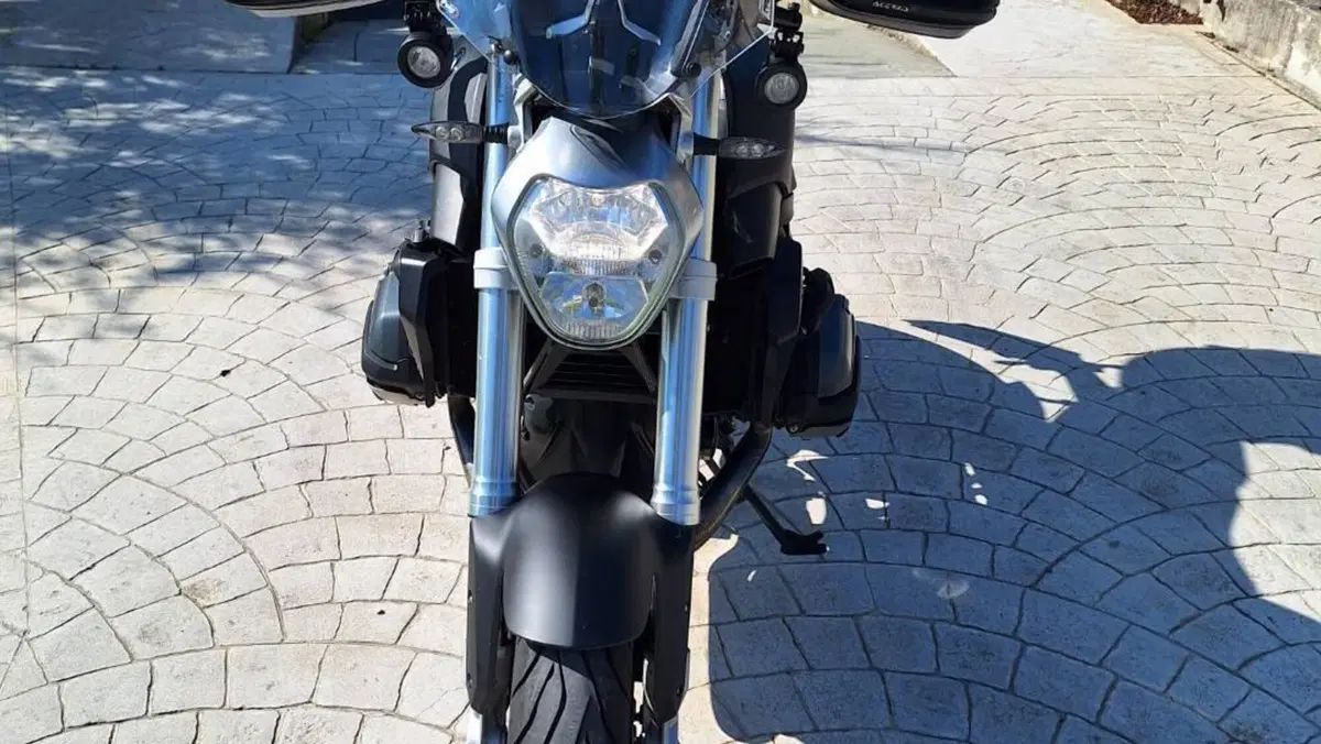 Bmw R 1200 R (2015 - 16)  (7)