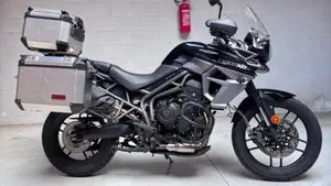 Triumph Tiger 800 XRx (2017 - 18)  (2)