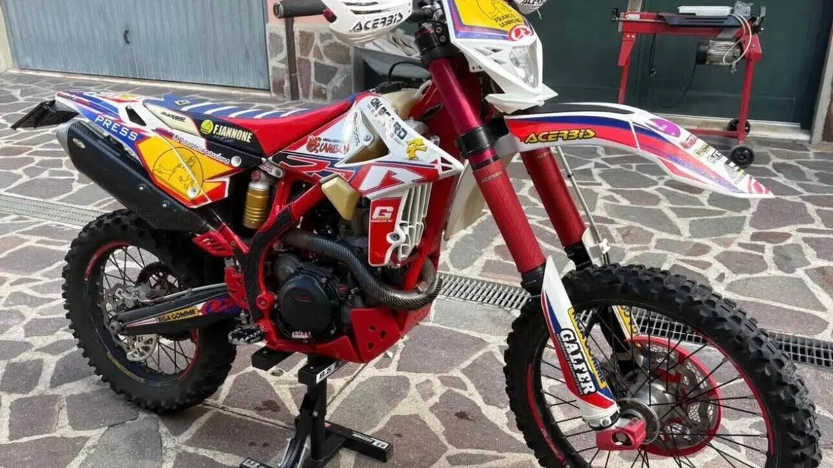 Betamotor RR 350 4T Enduro Racing EFI (2017)  (2)