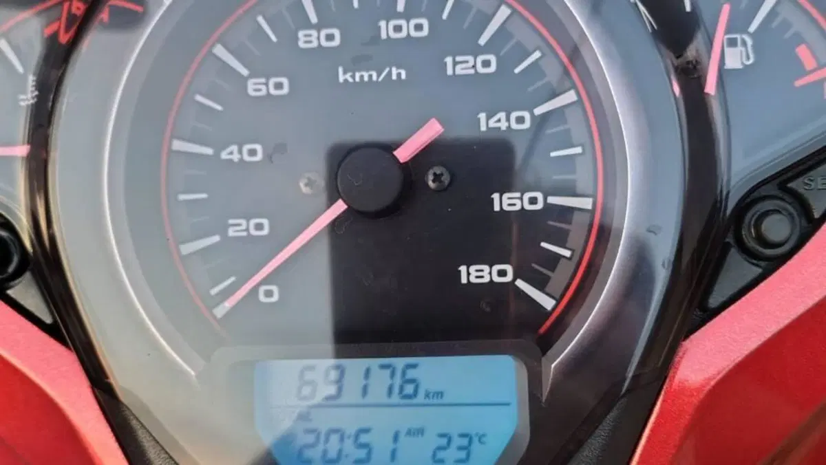 Honda SH 300 i ABS (2016 - 20)  (8)
