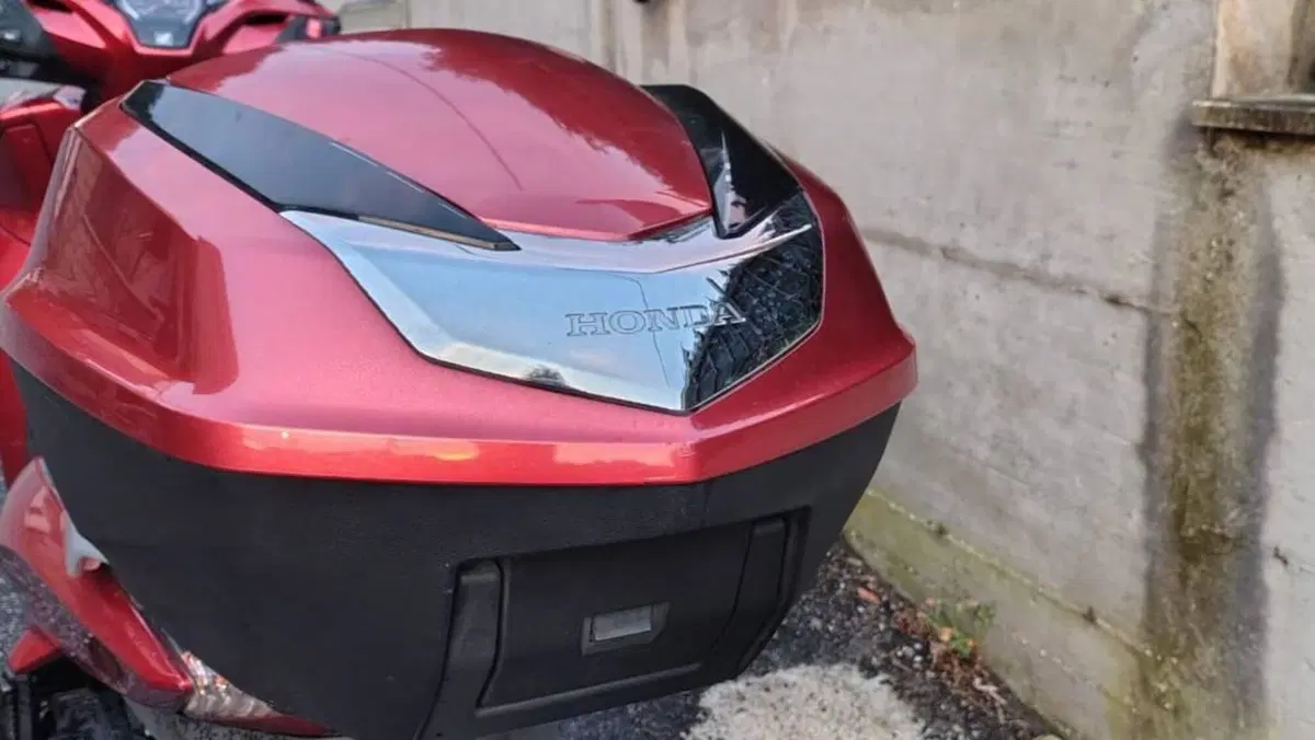 Honda SH 300 i ABS (2016 - 20)  (10)