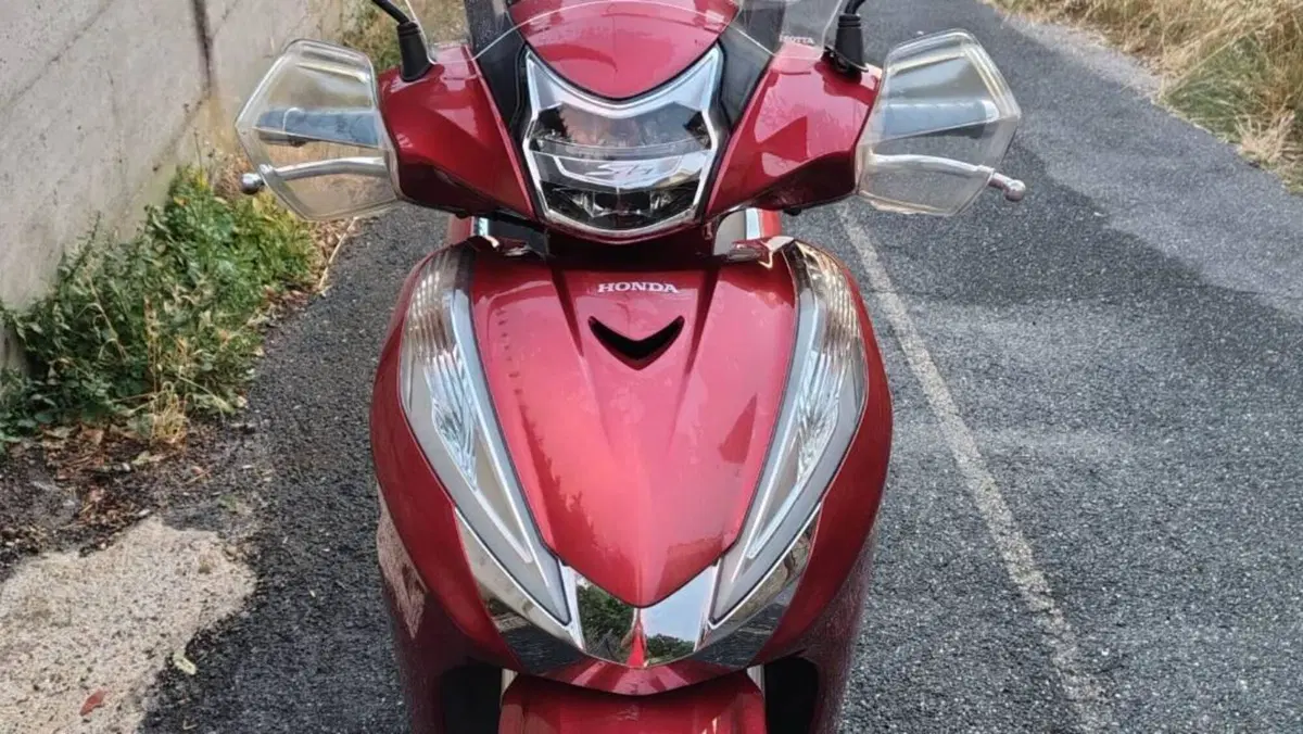 Honda SH 300 i ABS (2016 - 20)  (11)