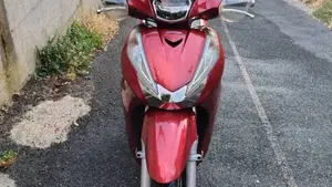 Honda SH 300 i ABS (2016 - 20)  (12)