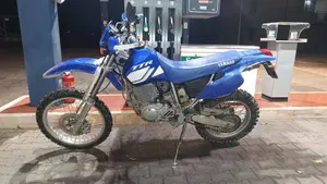 Yamaha TT 600 R  (2)