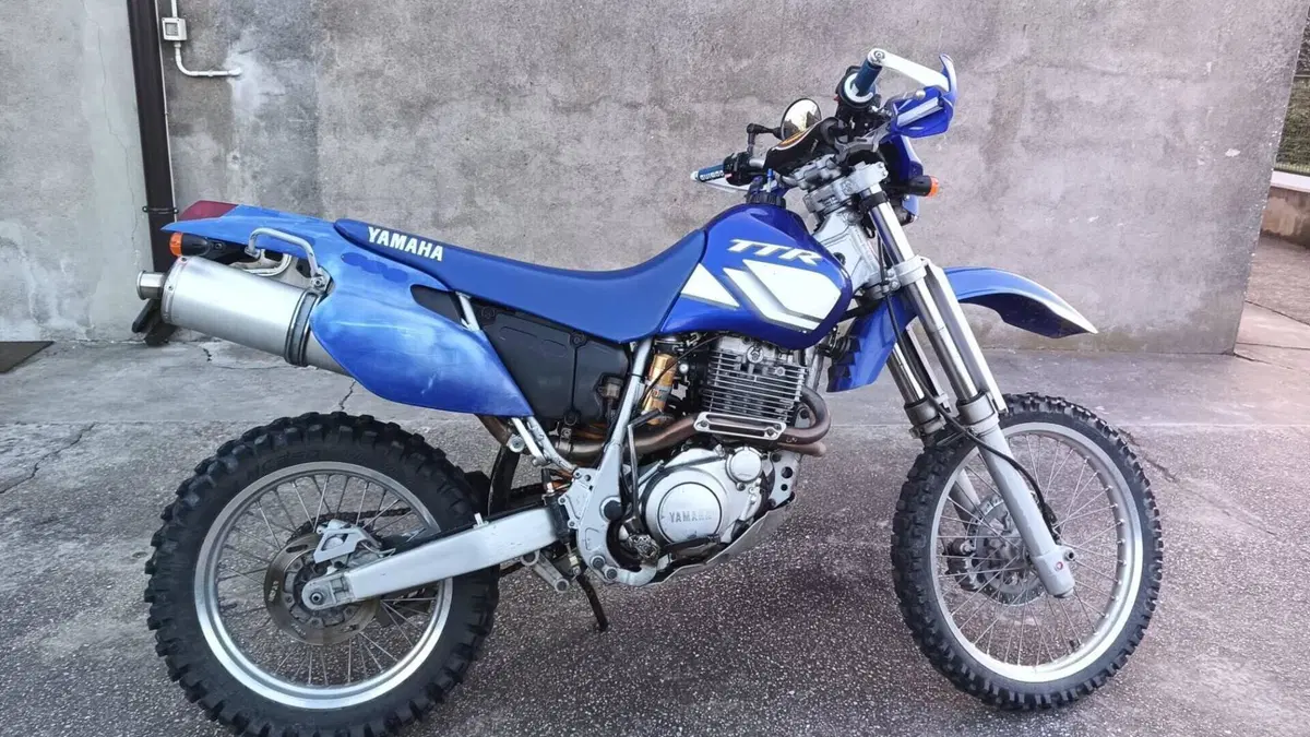 Yamaha TT 600 R  (3)