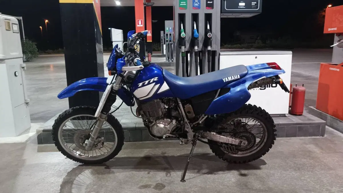Yamaha TT 600 R  (4)