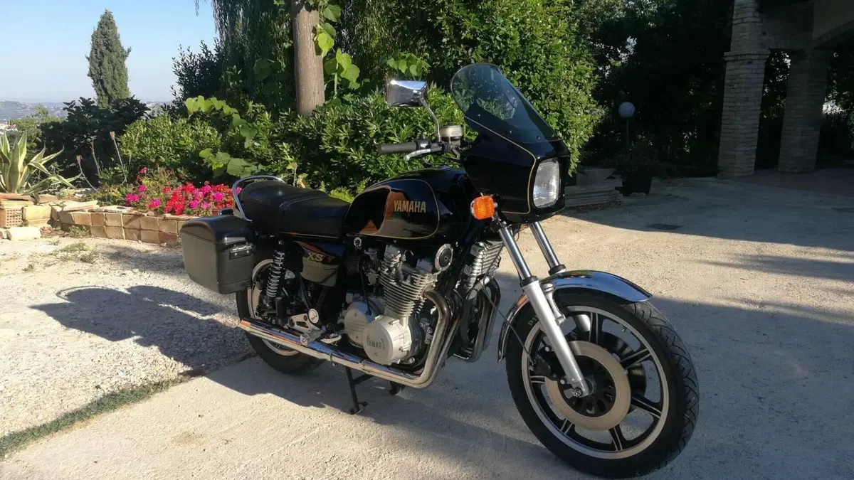 Yamaha   (2)