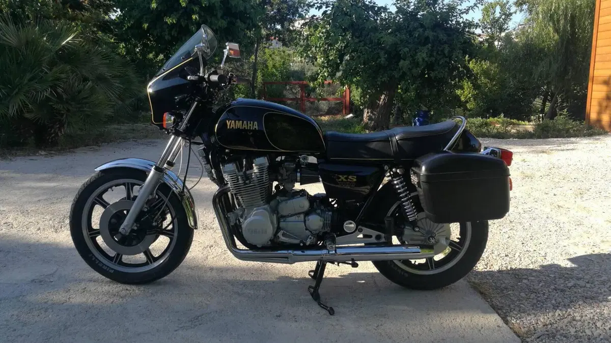 Yamaha   (4)