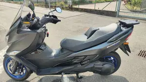 Suzuki Burgman 400 (2022 - 24)  (5)
