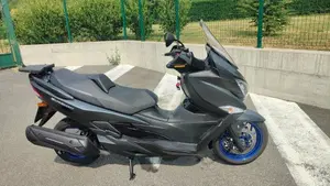 Suzuki Burgman 400 (2022 - 24)  (10)
