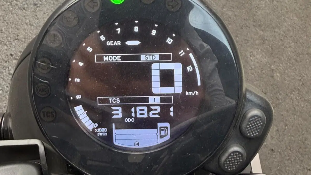 Yamaha XSR 900 ABS (2016 - 20)  (6)
