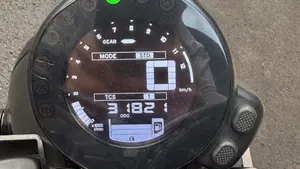 Yamaha XSR 900 ABS (2016 - 20)  (6)