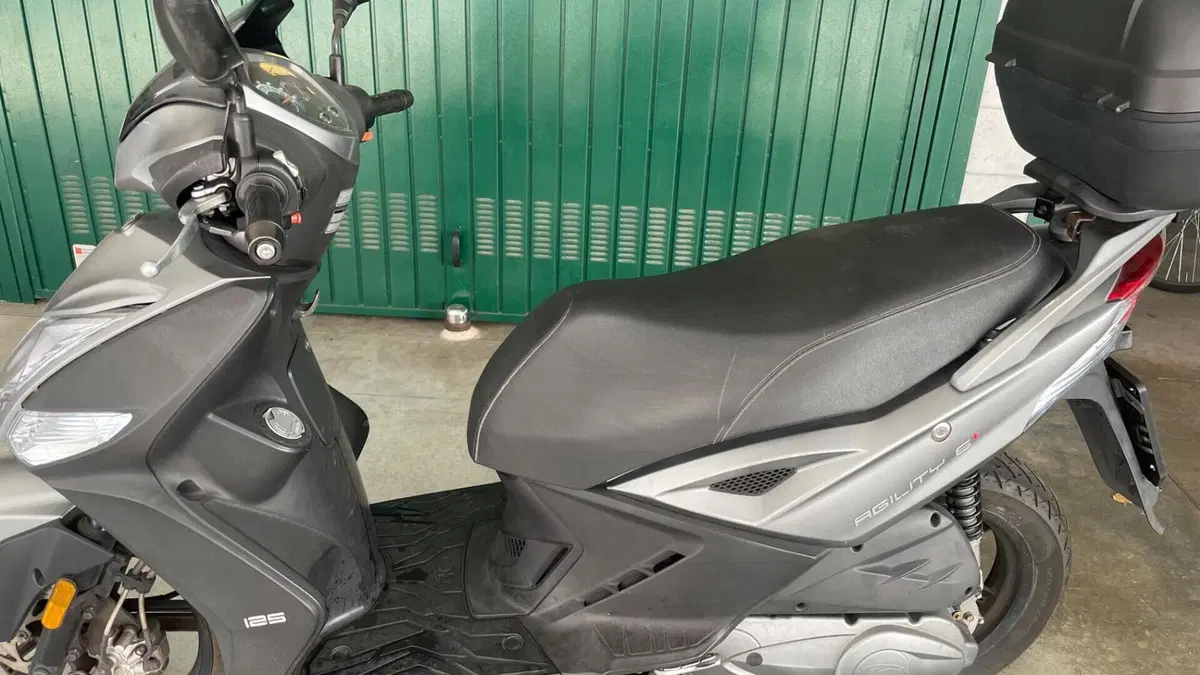 Kymco Agility 125 R16 + (2017 - 20)  (2)