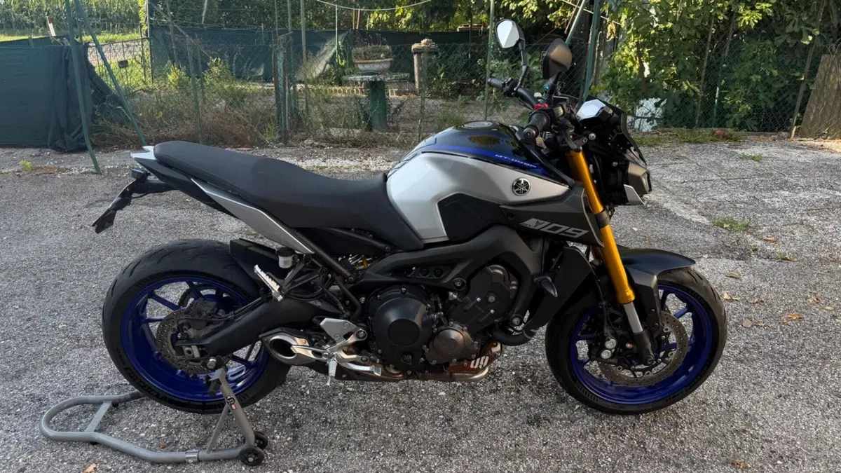 Yamaha MT-09 SP (2018 - 20) 