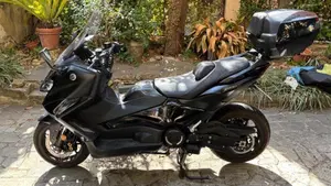 Yamaha T-Max 560 Tech Max (2022 - 24)  (3)