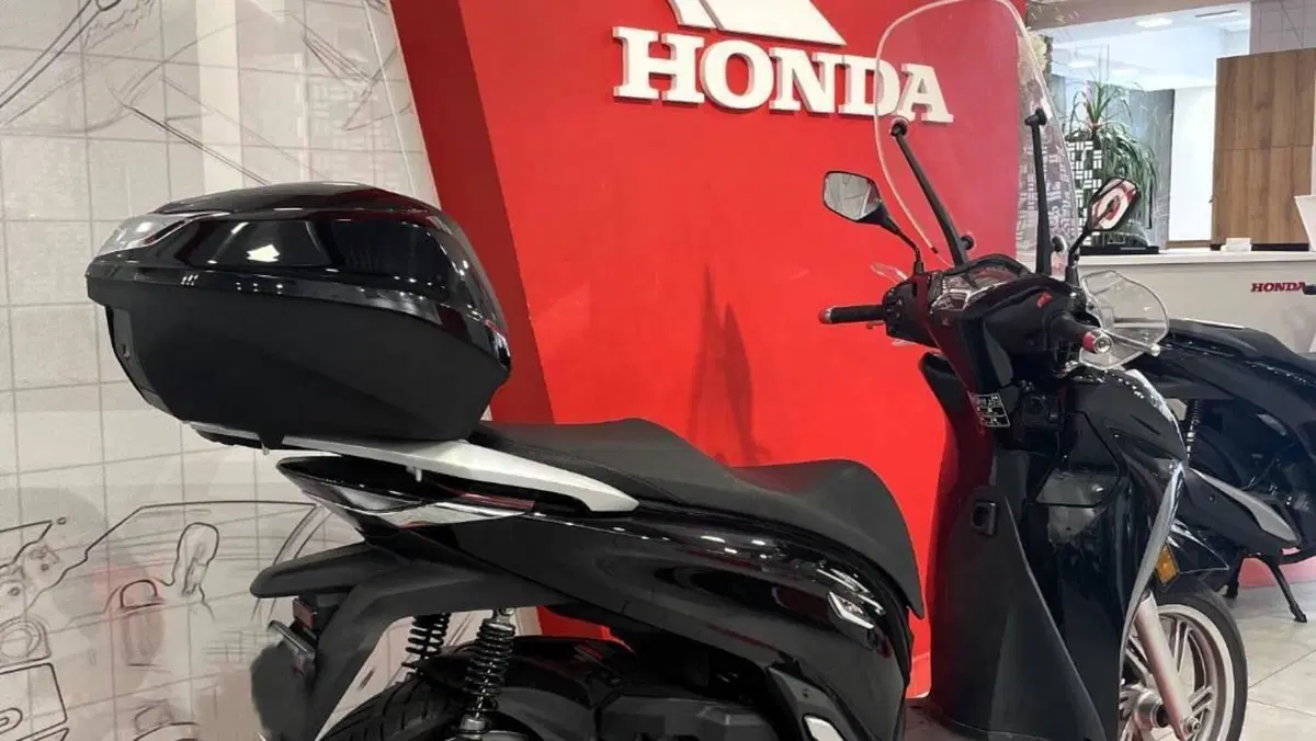Honda SH 350 (2021 - 24)  (3)
