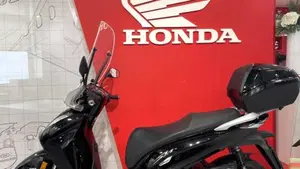 Honda SH 350 (2021 - 24)  (5)