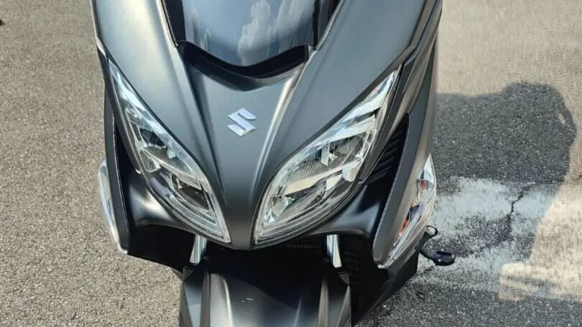 Suzuki Burgman 400 (2022 - 24)  (6)