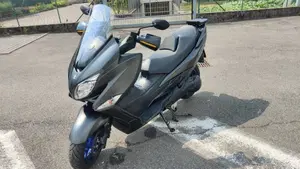 Suzuki Burgman 400 (2022 - 24)  (11)