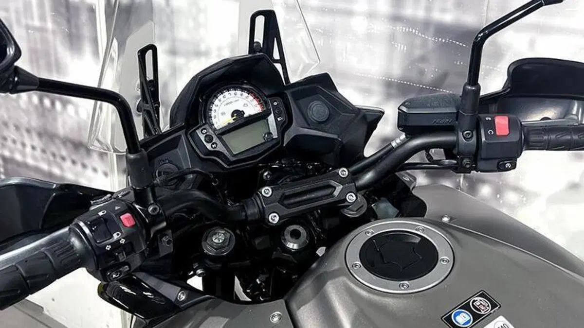 Kawasaki Versys 650 (2017 - 20)  (6)